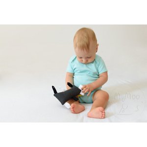 MyMoo Montessori úchopový polštářek - Tečky/černá